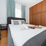 2 Bedroom Flat Apartamento *