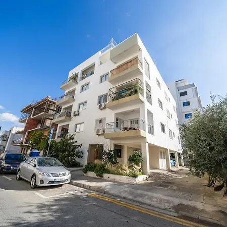 아파트 2 Bedroom Flat