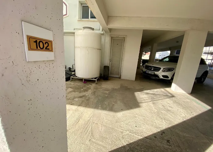 Apartmán 2 Bedroom Flat Strovolos